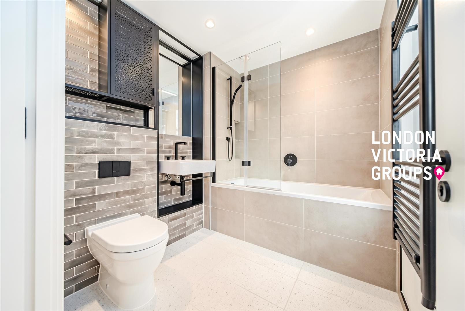 Curlew House, 1 Hawser Lane, London
